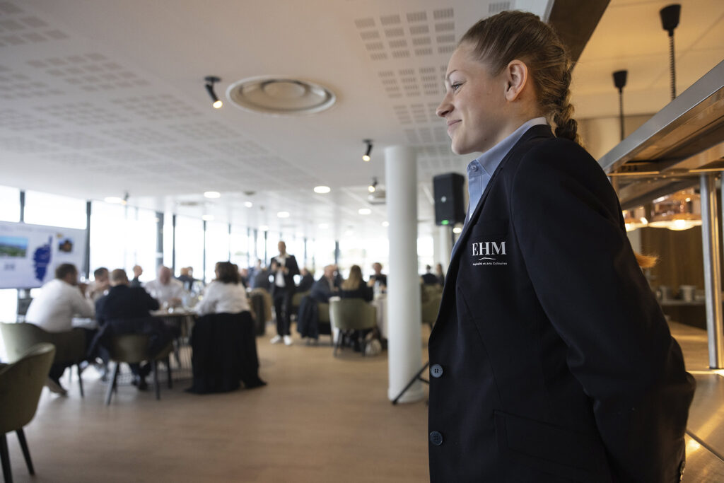 BP Arts du service et commercialisation en restauration